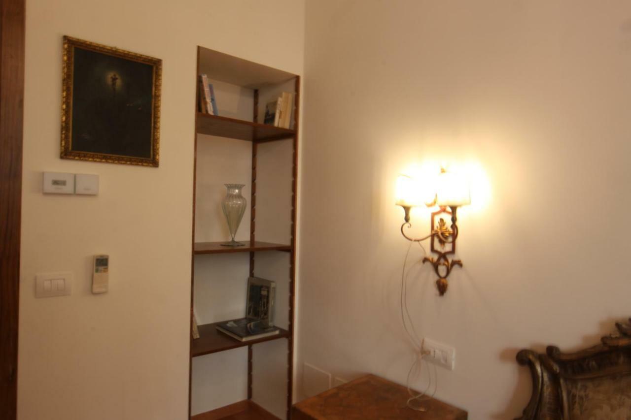 Visione Via Sant'Andrea Delle Fratte, 36 Roma Exterior foto